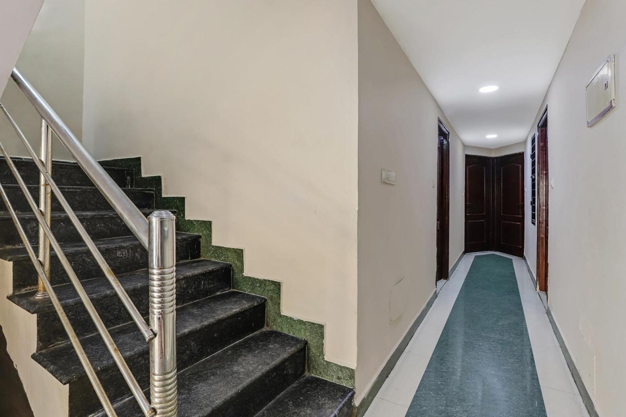 Spot On Grand Residency Chennai Exterior foto